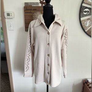 Sz S Buckle BKE Embroidered hooded jacket Taupe. Button down fleece lined NWOT